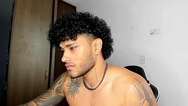 Alessandro Vanni online show from December 10, 2024, 12:38 pm