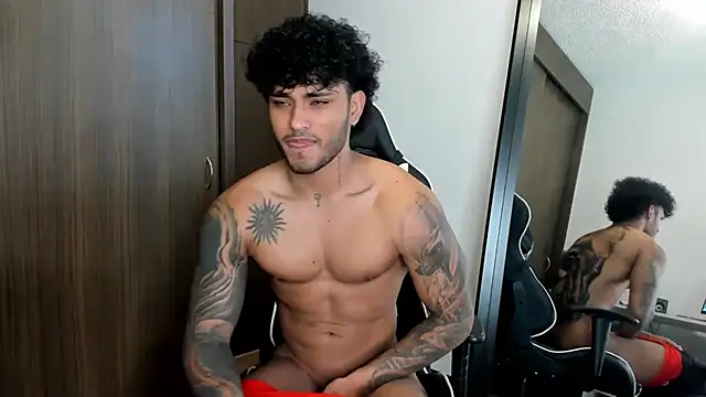 Alessandro Vanni online show from December 21, 2024, 1:42 pm