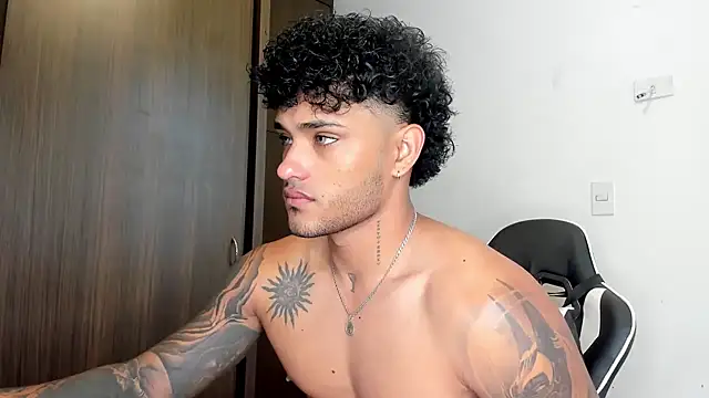 Alessandro Vanni online show from January 27, 2025, 1:52 pm