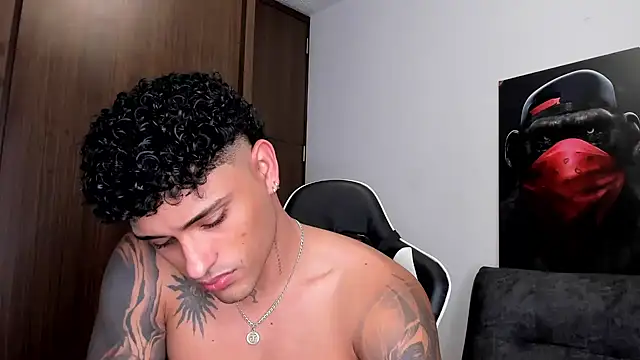 Alessandro Vanni online show from March 20, 2025, 5:24 am