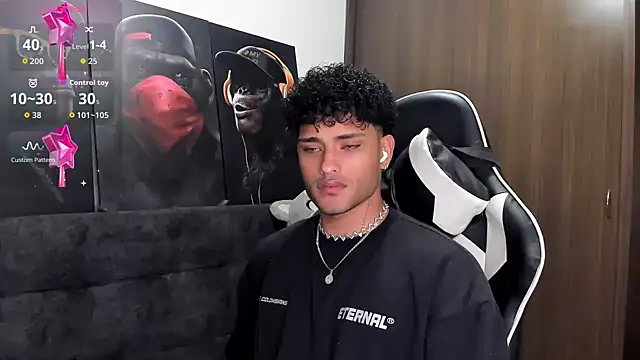 Alessandro Vanni online show from October 21, 2025, 2:12 am