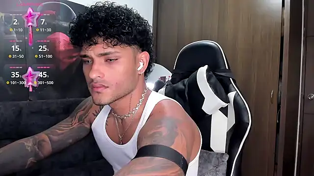 Alessandro Vanni online show from October 22, 2025, 1:17 am