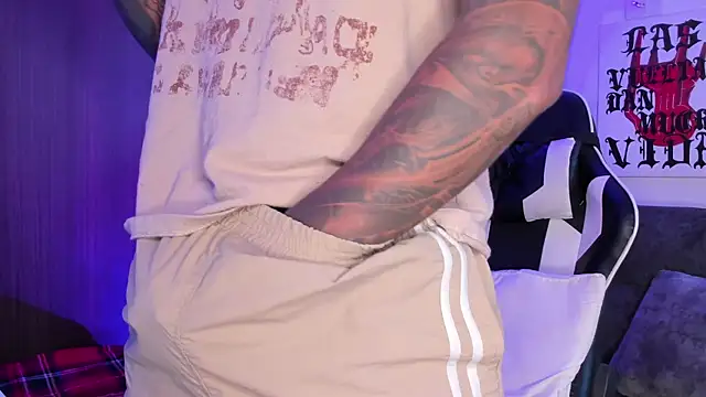 Alessandro Vanni online show from April 6, 2026, 1:01 pm