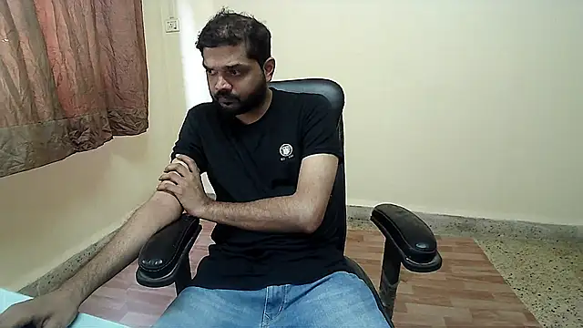 mynastyfuckerr online show from April 9, 2026, 11:37 am