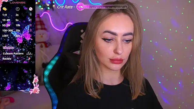 GraceCandy online show from December 19, 2024, 10:32 pm