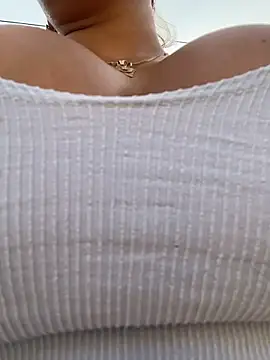 maymercy online show from April 10, 2026, 10:25 pm