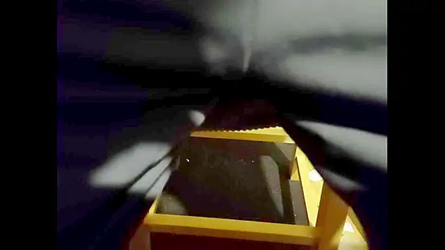 hairyuncut00 online show from October 10, 2025, 9:14 pm