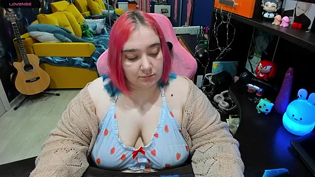 Softie Sofy online show from January 30, 2025, 1:55 am