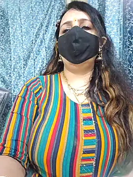 cute-tanvi online show from February 5, 2025, 1:58 am