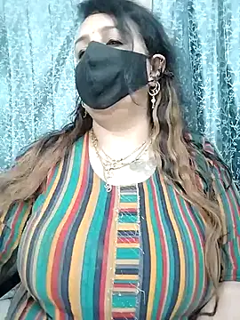 cute-tanvi online show from February 7, 2025, 1:04 am