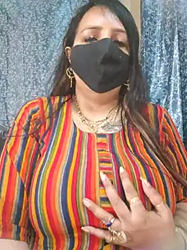 cute-tanvi online show from February 14, 2025, 1:45 am