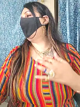 cute-tanvi online show from February 19, 2025, 7:50 am