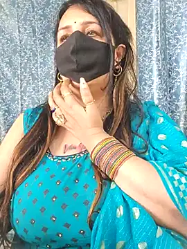 cute-tanvi online show from February 21, 2025, 7:56 am