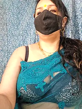 cute-tanvi online show from March 4, 2025, 1:34 am