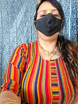 cute-tanvi online show from March 4, 2025, 7:51 am