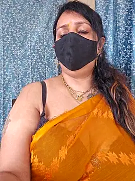 cute-tanvi online show from March 18, 2025, 2:25 am