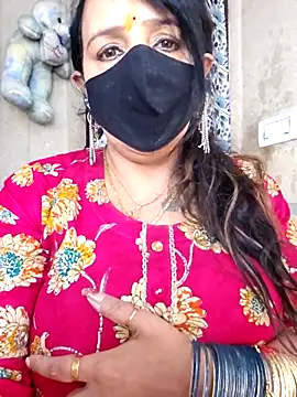 cute-tanvi online show from March 24, 2026, 1:32 am