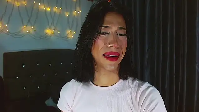 Snapshot of Kenisha_Sweet chatting on February 22, 2025, 7:34 am Kenisha Sweet online show from February 22, 2025, 7:34 am