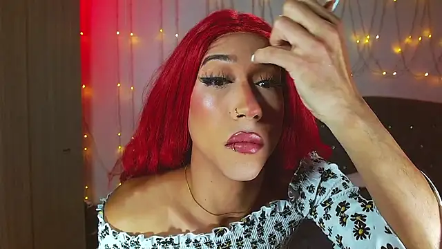 Snapshot of Kenisha_Sweet chatting on March 3, 2025, 8:43 pm Kenisha Sweet online show from March 3, 2025, 8:43 pm