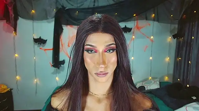 Snapshot of Kenisha_Sweet chatting on October 18, 2025, 8:31 pm Kenisha Sweet online show from October 18, 2025, 8:31 pm