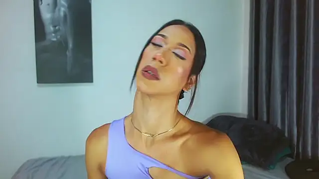 Snapshot of Kenisha_Sweet chatting on October 30, 2025, 9:59 pm Kenisha Sweet online show from October 30, 2025, 9:59 pm