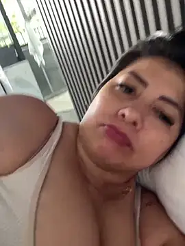 natural bigboobs online show from March 11, 2025, 12:28 pm