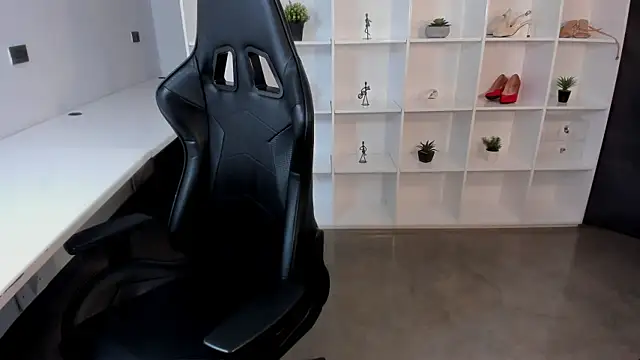 natural bigboobs online show from April 24, 2026, 7:38 pm