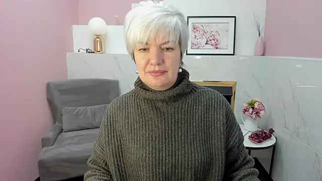 CarmenSoft online show from December 15, 2024, 8:47 pm