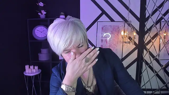 CarmenSoft online show from January 19, 2025, 3:29 am