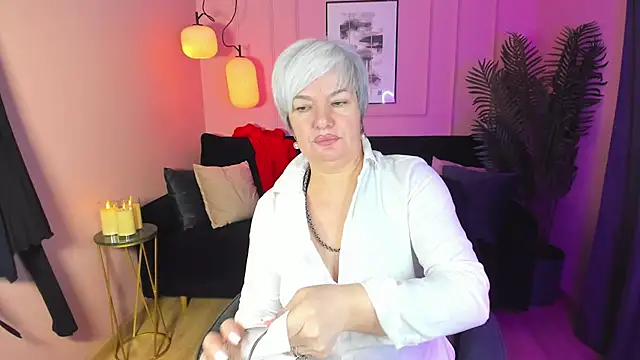 CarmenSoft online show from February 22, 2025, 3:01 am