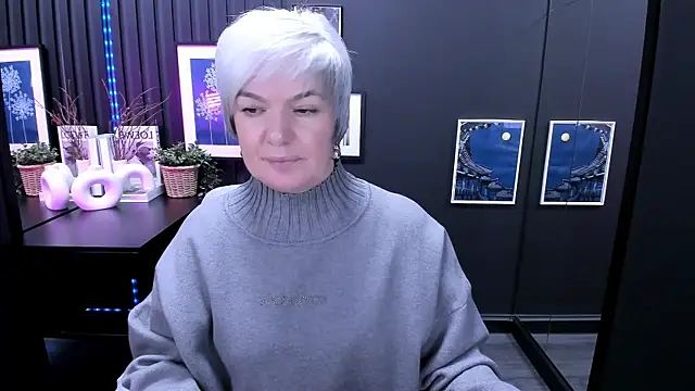 CarmenSoft online show from March 1, 2026, 8:55 pm