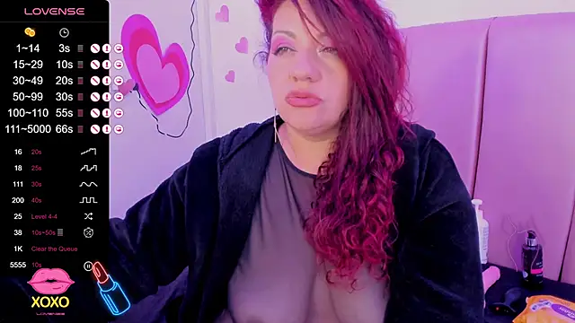 pamela dimantis  online show from February 22, 2025, 10:18 am