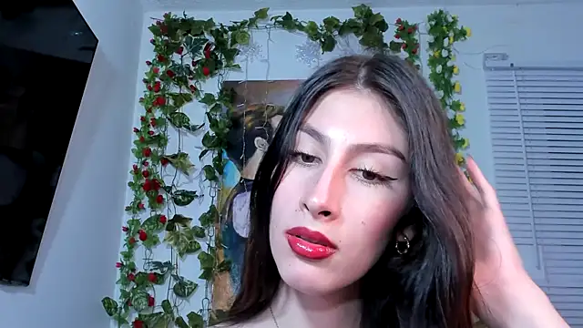 valeria gonzales  online show from February 21, 2025, 2:06 am