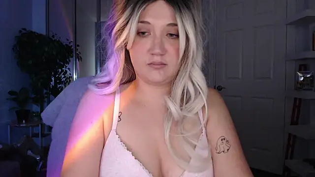 GoddessEmmy online show from March 21, 2026, 4:50 am