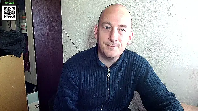 Johan   Barker online show from December 4, 2024, 2:26 pm