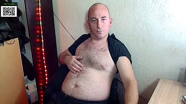 Johan   Barker online show from December 16, 2024, 2:38 pm