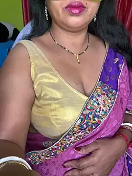 Snapshot of Anushka_21 chatting on May 1, 2026, 12:48 am Anushka 21 online show from May 1, 2026, 12:48 am