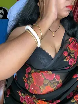 Snapshot of Anushka_21 chatting on May 7, 2026, 7:58 am Anushka 21 online show from May 7, 2026, 7:58 am