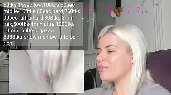 queenofthenighttt online show from December 10, 2024, 10:06 am