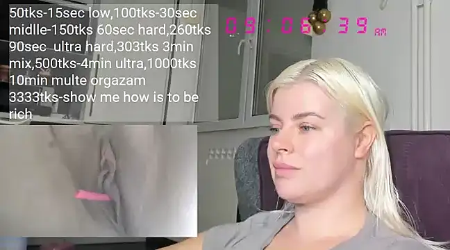 queenofthenighttt online show from December 21, 2024, 8:07 am