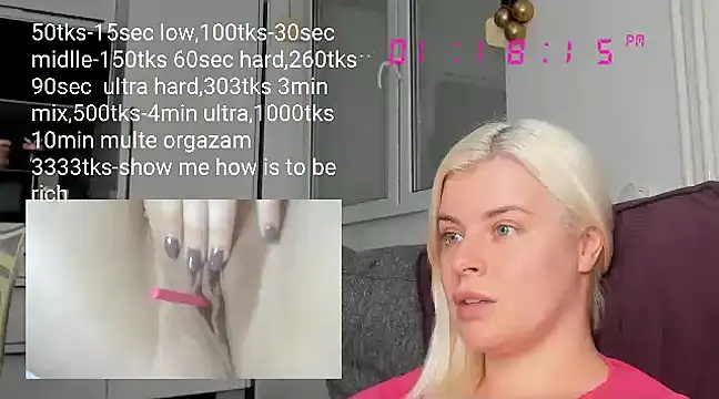 queenofthenighttt online show from March 14, 2025, 12:18 pm