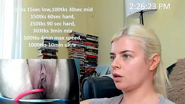 queenofthenighttt online show from January 17, 2026, 1:27 pm