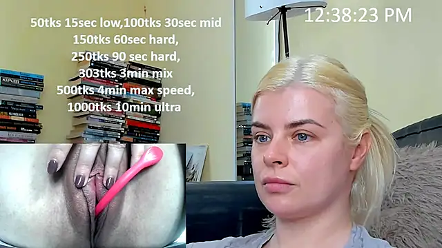 queenofthenighttt online show from February 5, 2026, 11:37 am