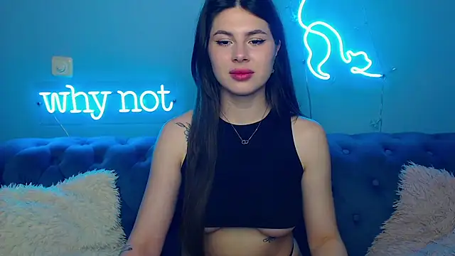 ViollinaLove online show from March 15, 2026, 5:46 am