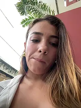 Hall 16 online show from February 26, 2025, 8:22 pm