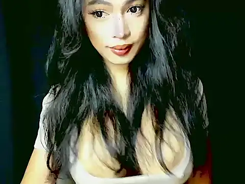 Snapshot of XXsexylongcockXX chatting on June 2, 2026, 9:39 pm XXsexylongcockXX online show from June 2, 2026, 9:39 pm