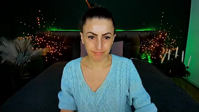 Rebecca Diamond online show from March 1, 2026, 6:26 am