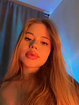 curchez  online show from February 27, 2025, 12:54 am