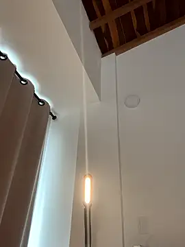 curchez  online show from January 5, 2026, 7:50 pm