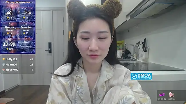 Asiagirll online show from March 9, 2026, 2:26 am